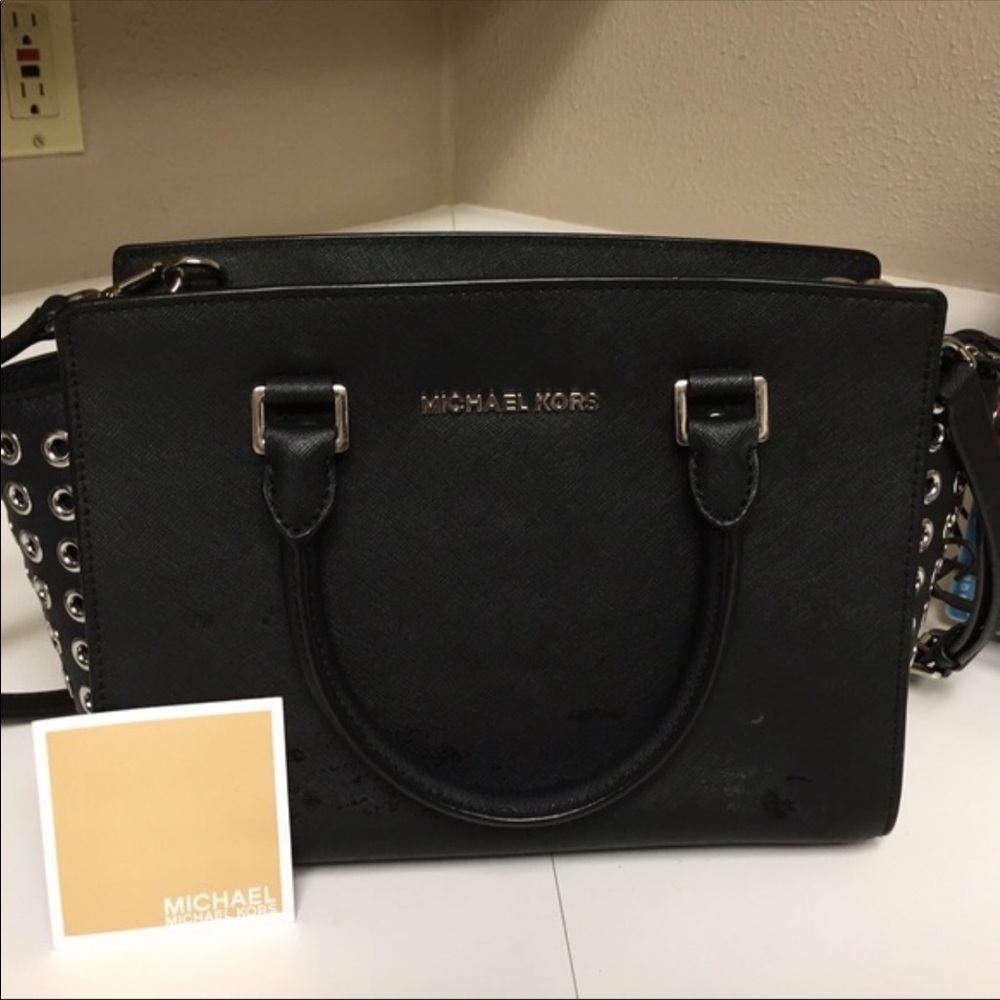 Michael Kors Selma w/ Grommet